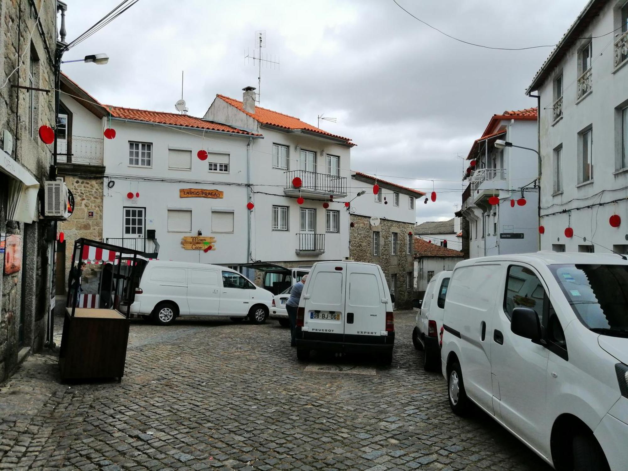 Casa Largo da Praça Alcongosta Exterior foto